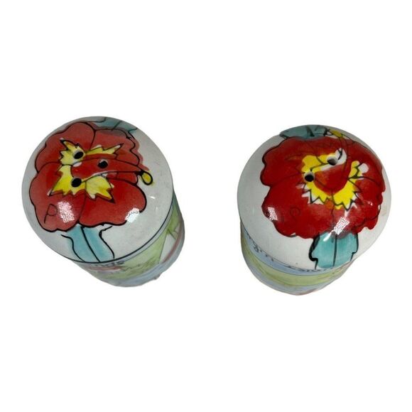 Vintage Virgin Islands Salt  Pepper Shakers With Flowers Beach Scene St Thomas - Picture 2 of 5